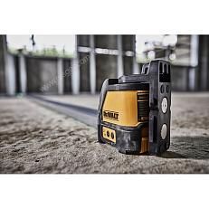 DEWALT DW088CG с калибровкой - лазерный нивелир